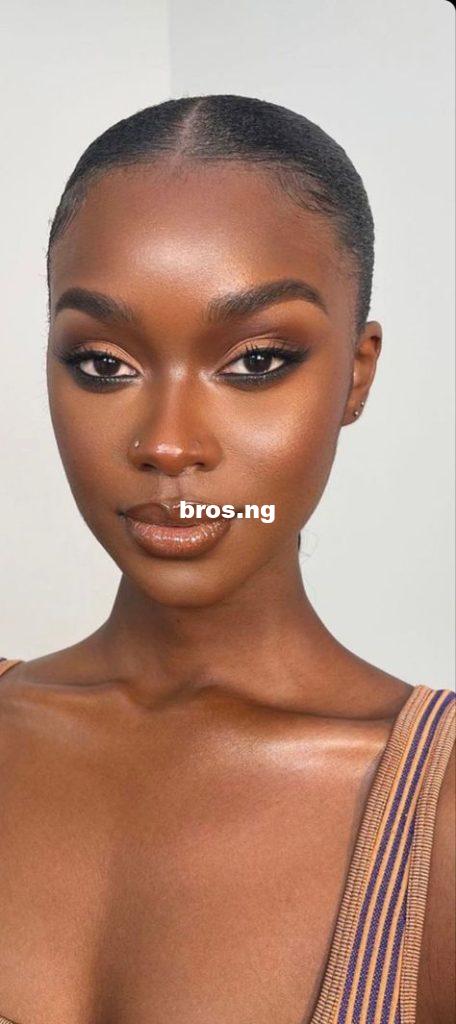 How to Contour Your Face Like A Pro