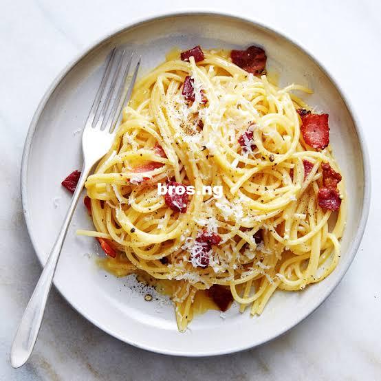 Italian Indulgence : Spaghetti Carbonara