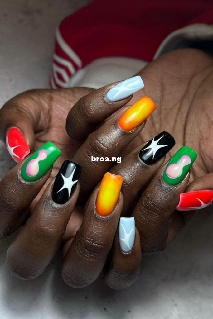 How to Nail a Manicure With Mismatched Colours